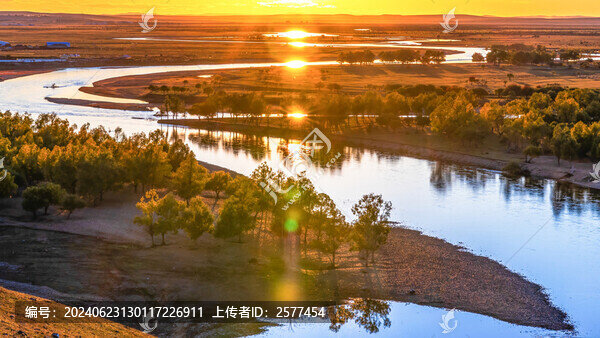 額爾古納黑山頭秋色黃昏