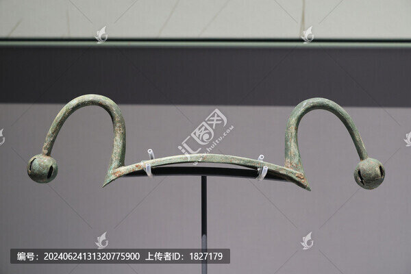 弓形器