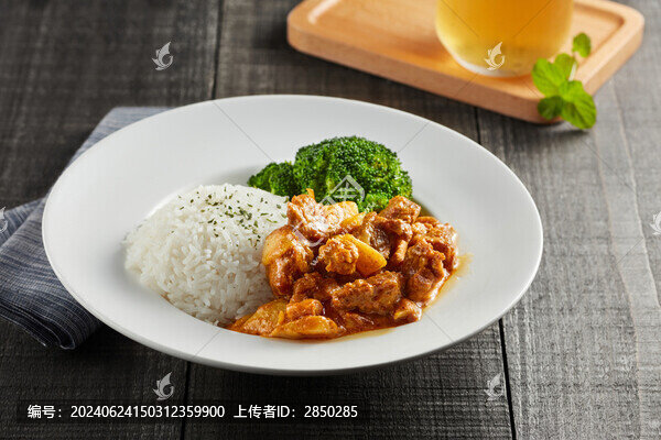 蘿卜牛腩飯