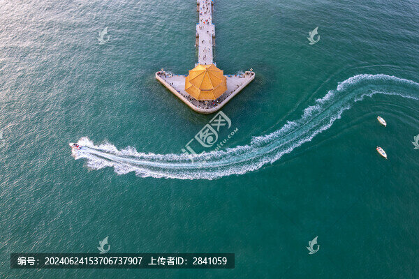 中國山東青島棧橋景區(qū)風(fēng)光航拍