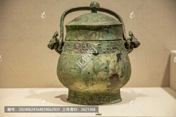 青銅卣