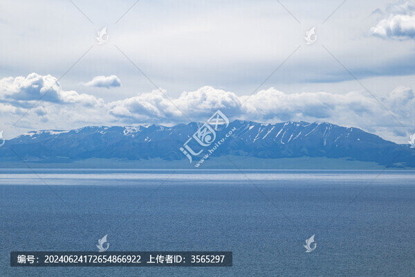 新疆賽里木湖