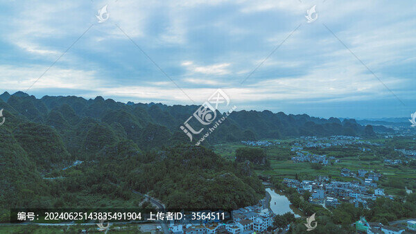 興義萬峰林