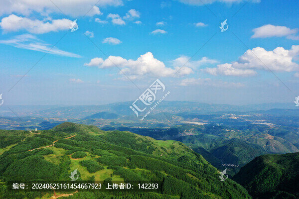 梁王山風(fēng)光