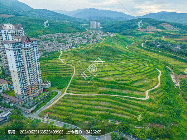 航拍雅居樂(lè)西雙林語(yǔ)居民區(qū)