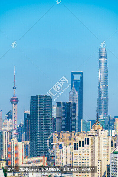 上海市區(qū)高樓密布城市風(fēng)光