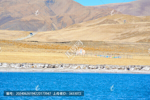 西藏羊卓雍措湖自然風(fēng)光