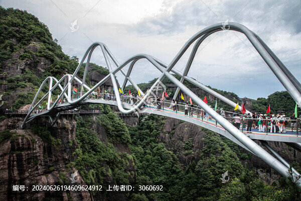 臺(tái)州神仙居景區(qū)臥龍橋遠(yuǎn)景