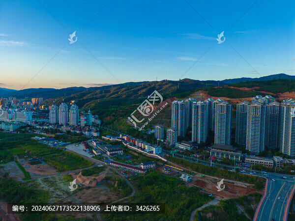 航拍日落時景洪市城市風光