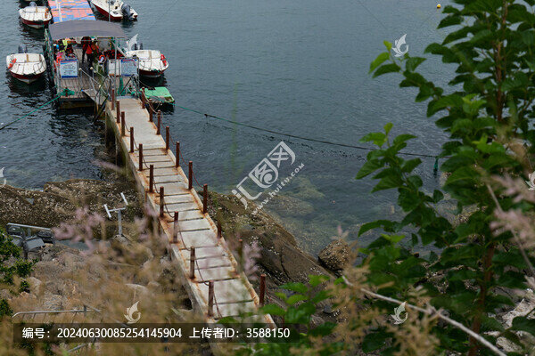 惹浪庭快艇碼頭