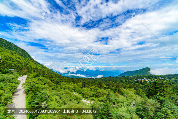四川峨眉山金頂藍(lán)天云海自然風(fēng)光