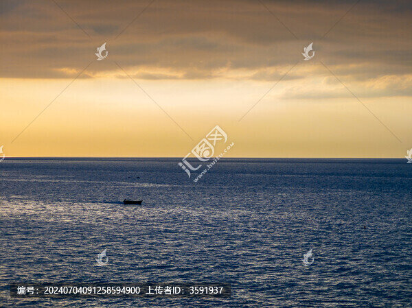 黃昏時(shí)段的濱海區(qū)
