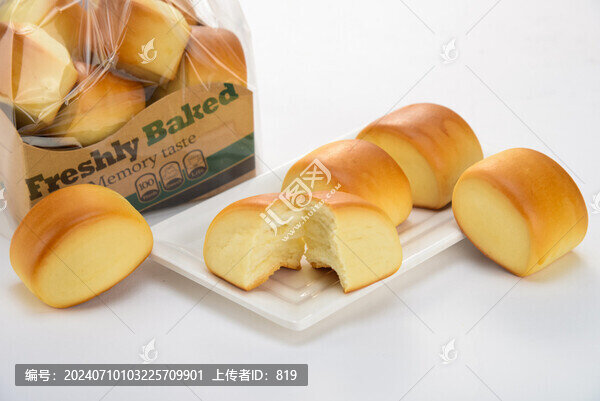 牛奶小面包