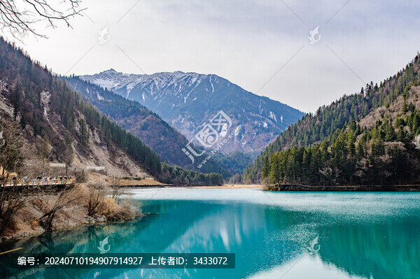 四川九寨溝山水美景自然風(fēng)光