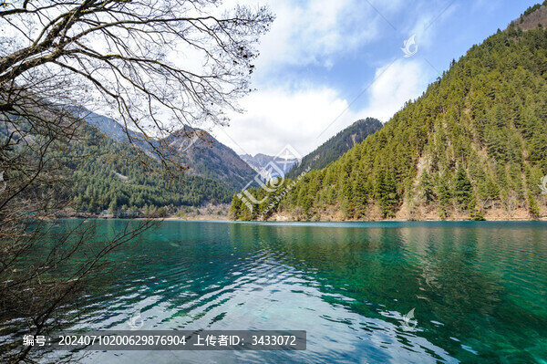 四川九寨溝山水美景自然風光