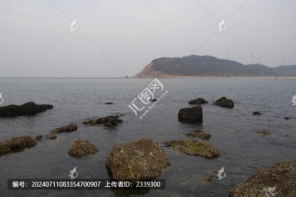 海邊礁石
