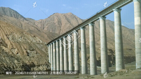 格爾木三岔河大橋