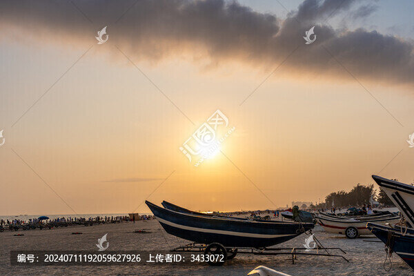 廣西北海銀灘的夕陽(yáng)