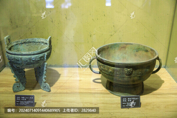商代炊煮器和食器