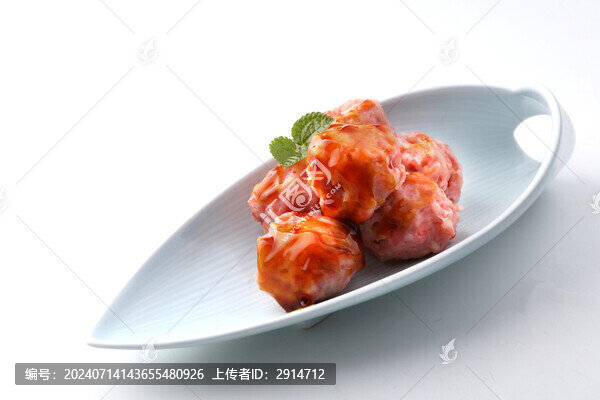 打團(tuán)金槍魚