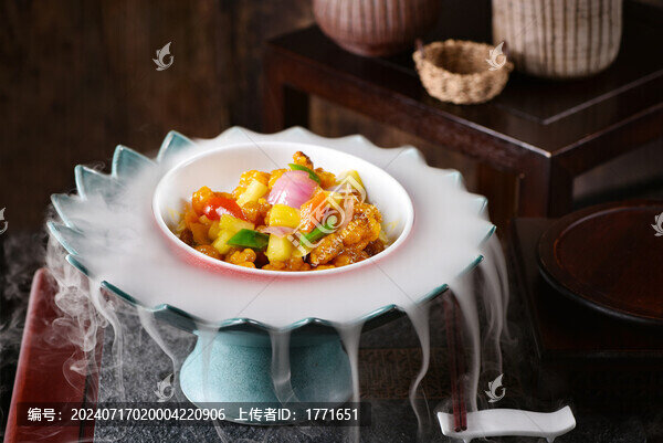 菠蘿咕咾肉