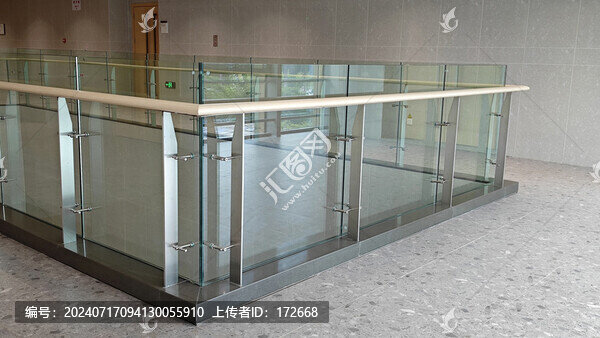 玻璃護(hù)欄