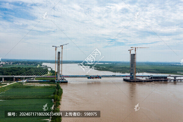 滬渝蓉高鐵湖北鐘祥漢江特大橋