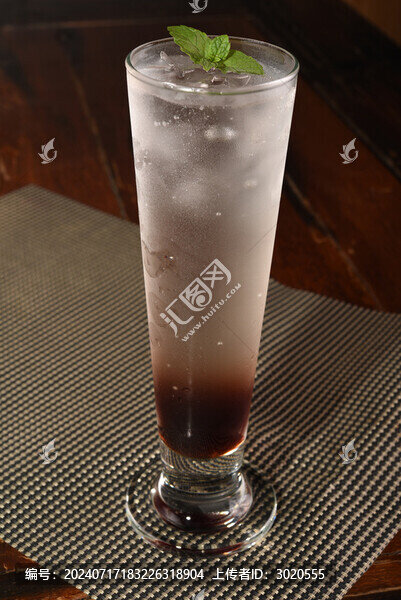 桑葚冰飲