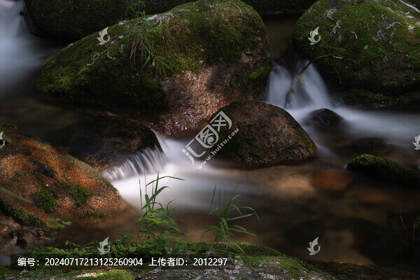小溪