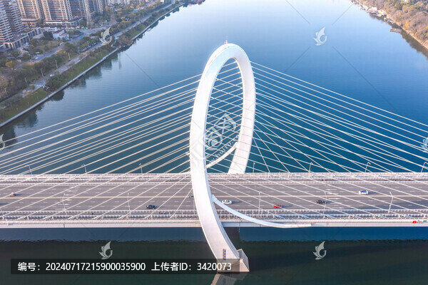 航拍斜拉橋廣西柳州白沙大橋