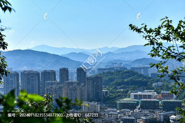 俯瞰臨安市區(qū)