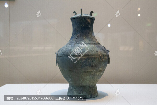銅壺