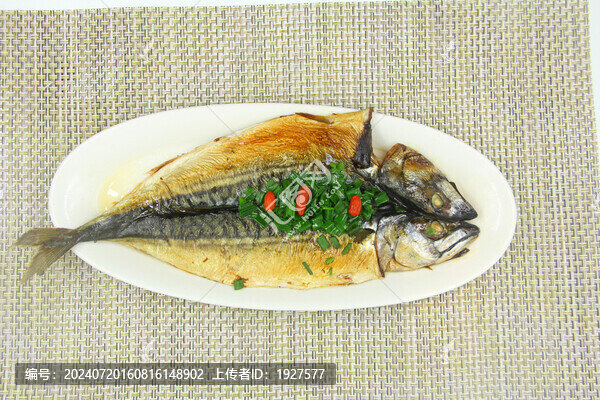 蔥油青花魚