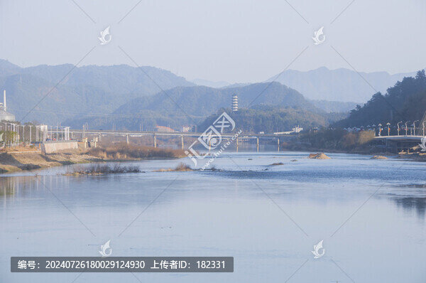 光澤山水風(fēng)光