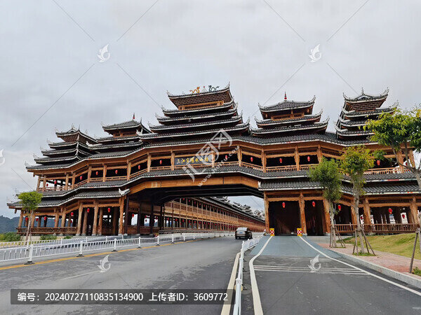 貴州黎平增沖侗寨三江宜陽風(fēng)雨橋