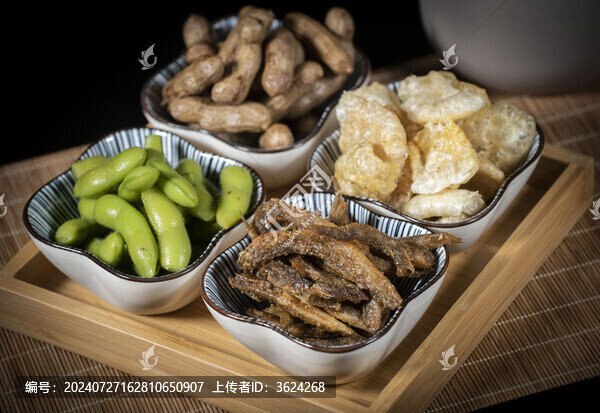 桌上食物的特寫鏡頭