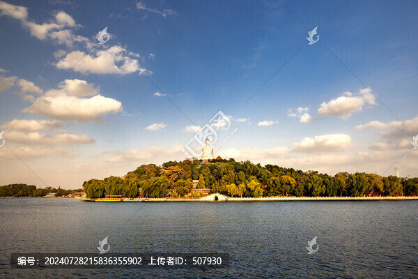 北京北海公園北塔