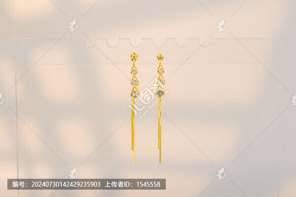黃金首飾產(chǎn)品攝影