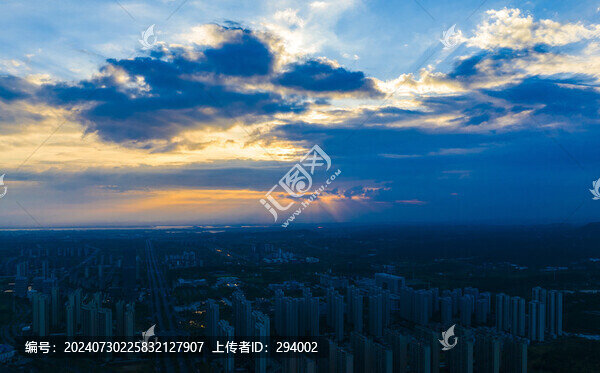 晚霞城市