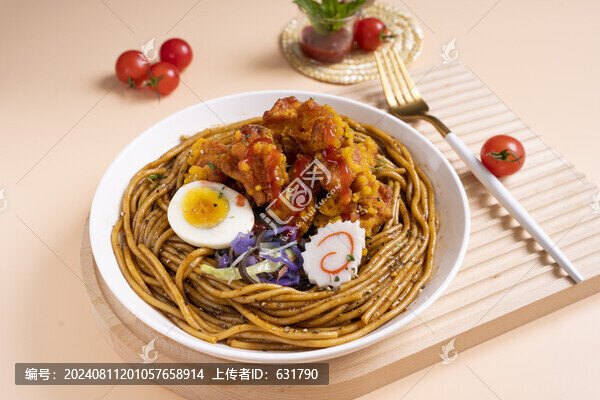 咖喱雞塊黑椒意面