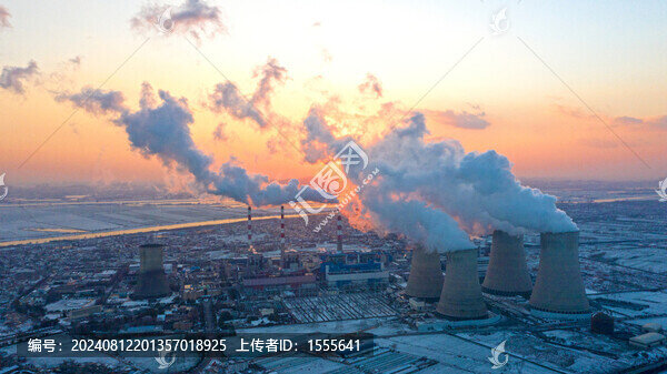 航拍冬天電廠