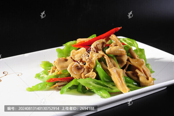 炒雞油菌