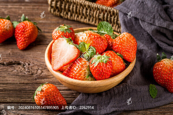 紅顏草莓