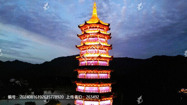 夜幕下的文嚴(yán)塔夜景