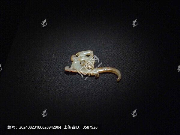 玉飛龍