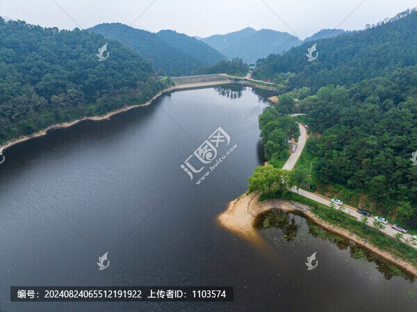 山東藥鄉(xiāng)森林公園