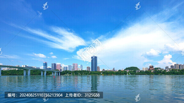 廣西柳州百里柳江景區(qū)風(fēng)光