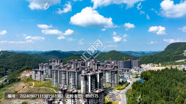 湖北恩施巴東野三關(guān)避暑森林小鎮(zhèn)