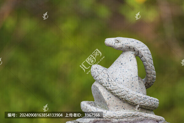 十二生肖石雕蛇