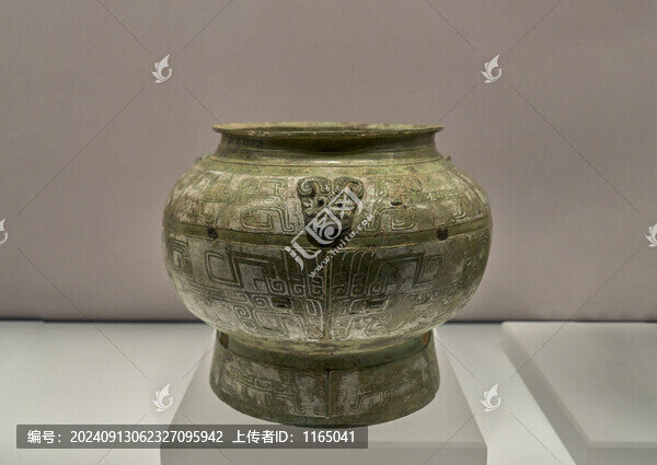 商晚期獸面紋瓿